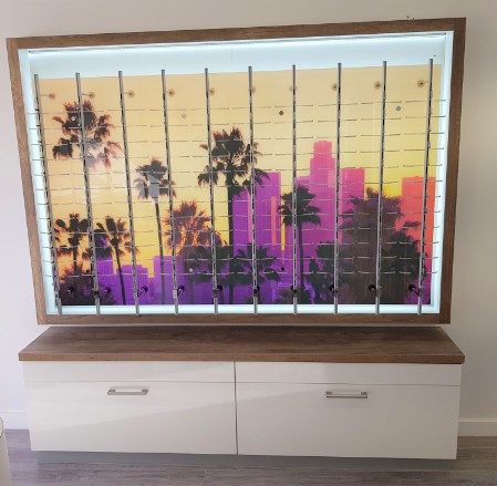 Led Backlit Image with Glasses Rails